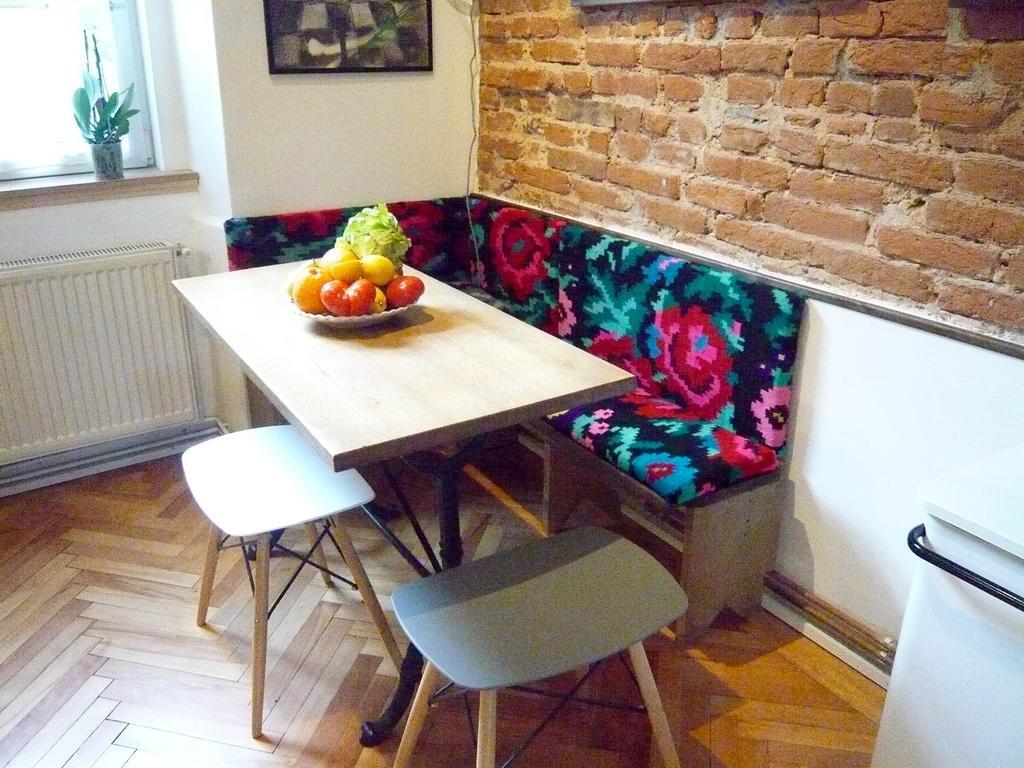 Augusta Apartment Клуж-Напока Екстериор снимка
